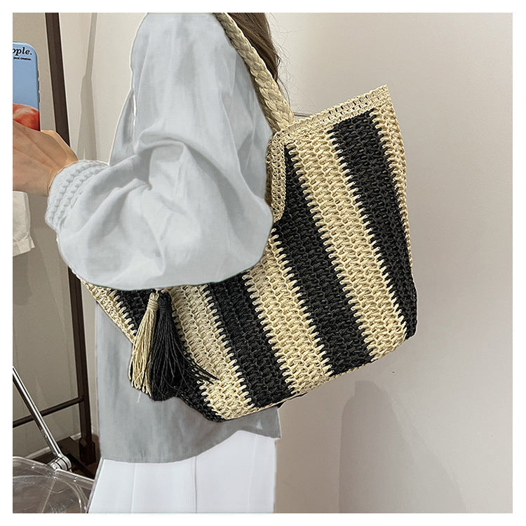 Women's Straw Woven Shoulder Bag